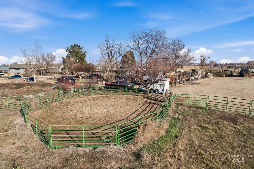 603 E King Rd, Kuna, ID 83634 photo 8