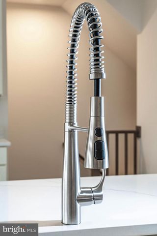 23642 WINTERDAY DR, Ashburn, VA 20148