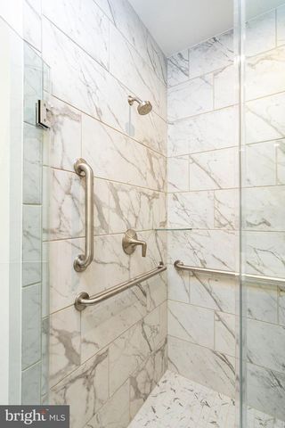 23642 WINTERDAY DR, Ashburn, VA 20148