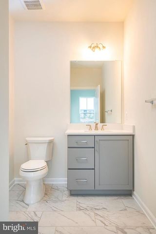 23642 WINTERDAY DR, Ashburn, VA 20148