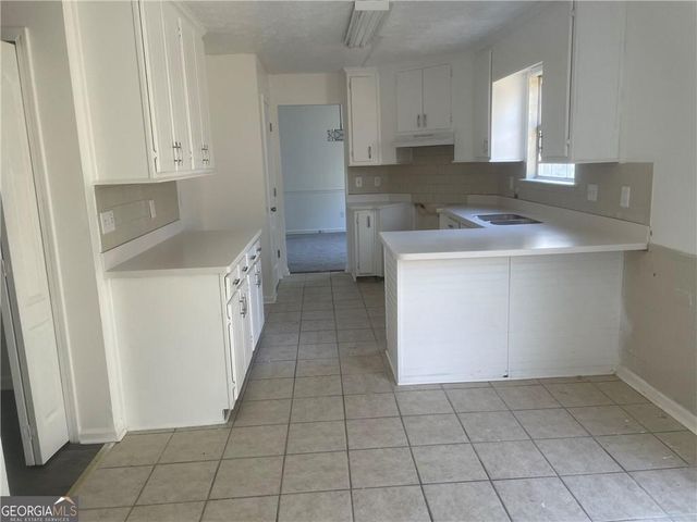 5728 Rock Shoals Way, Atlanta, GA 30349