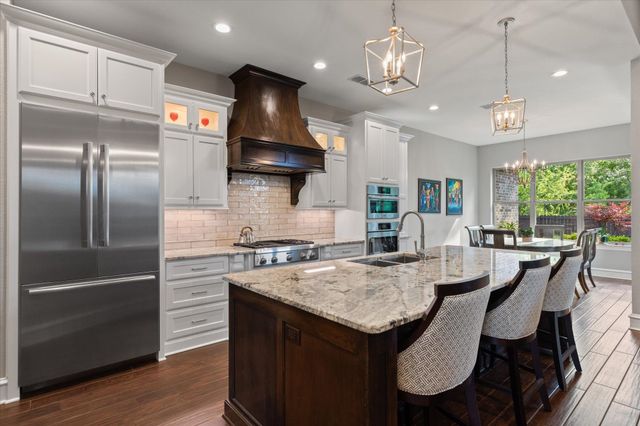 1111 Masters Way, Longview, TX 75605