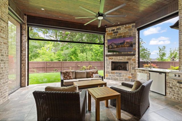 1111 Masters Way, Longview, TX 75605