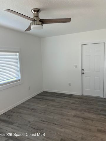 1071 Cadillac Drive NE, Palm Bay, FL 32905