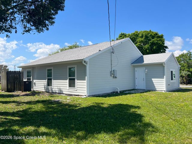 1071 Cadillac Drive NE, Palm Bay, FL 32905