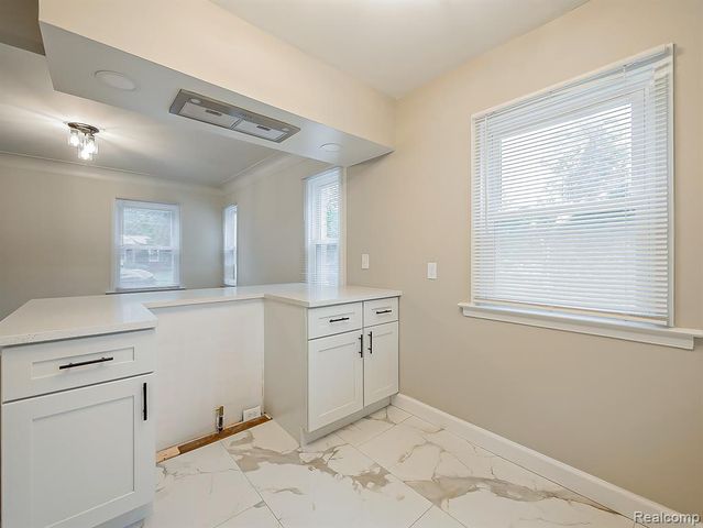 19211 Pierson Street, Detroit, MI 48219