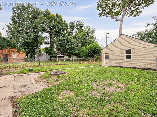 19211 Pierson Street, Detroit, MI 48219