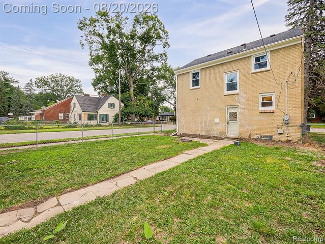 19211 Pierson Street, Detroit, MI 48219