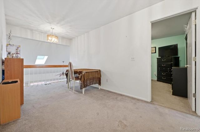 23605 Beech Road, Southfield, MI 48033