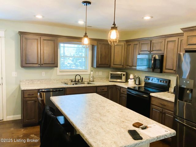 115 Hudson Dr, Bardstown, KY 40004