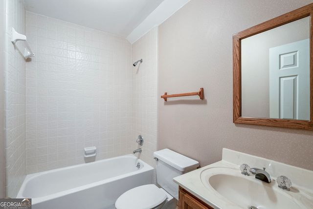 1538 Oak Grove Road, Decatur, GA 30033