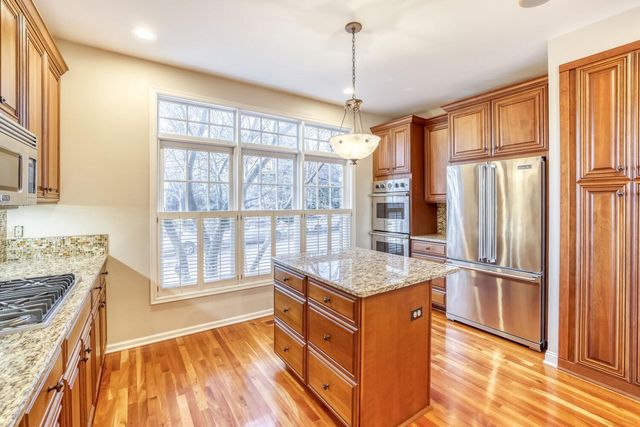 228 Ridgewood Avenue, Minneapolis, MN 55403