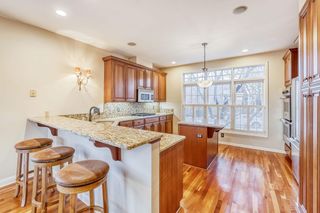 228 Ridgewood Avenue, Minneapolis, MN 55403