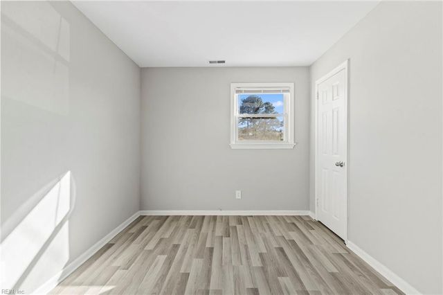 4217 Wake Ave, Chesapeake, VA 23324