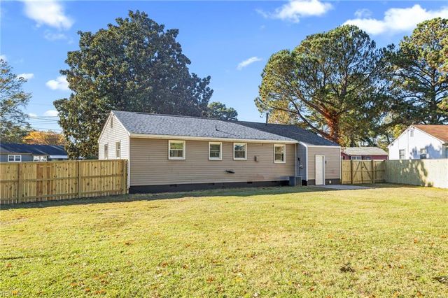 4217 Wake Ave, Chesapeake, VA 23324