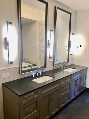 2323 N Akard Street 3102, Dallas, TX 75201