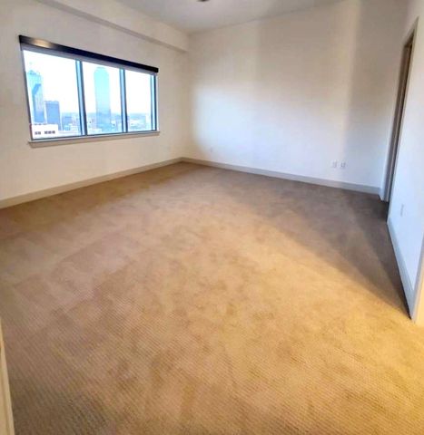 2323 N Akard Street 3102, Dallas, TX 75201