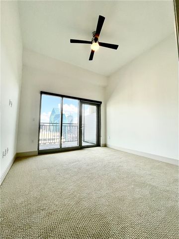 2323 N Akard Street 3102, Dallas, TX 75201