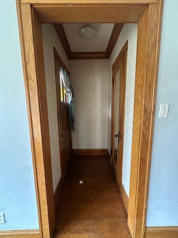 5435 W MELROSE Street, Chicago, IL 60641