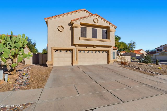 890 W Silver Hill Street, Tucson, AZ 85737