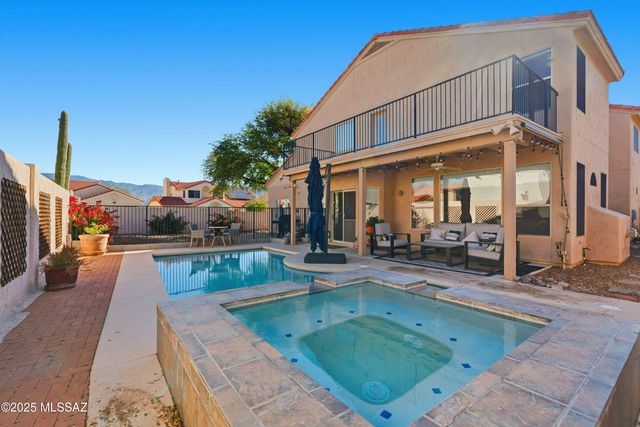 890 W Silver Hill Street, Tucson, AZ 85737