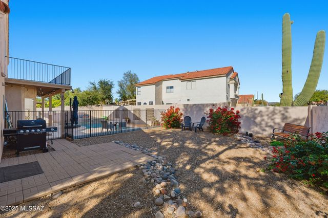 890 W Silver Hill Street, Tucson, AZ 85737