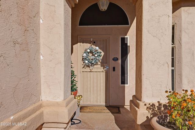 890 W Silver Hill Street, Tucson, AZ 85737
