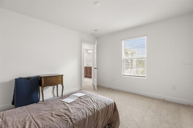 1299 WOODLINE DR, Deland, FL 32720