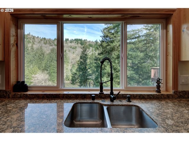 702 Ne 367TH Ave, Washougal, WA 98671