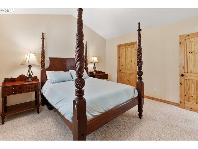 702 Ne 367TH Ave, Washougal, WA 98671