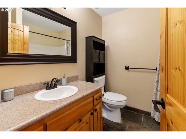 702 Ne 367TH Ave, Washougal, WA 98671