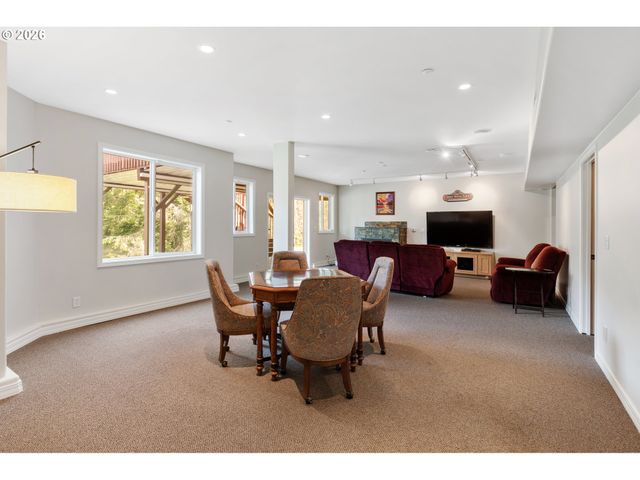 702 Ne 367TH Ave, Washougal, WA 98671