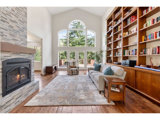 702 Ne 367TH Ave, Washougal, WA 98671