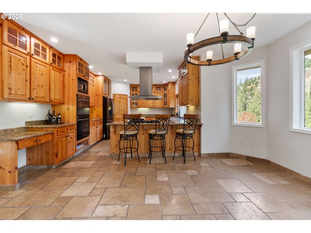 702 Ne 367TH Ave, Washougal, WA 98671