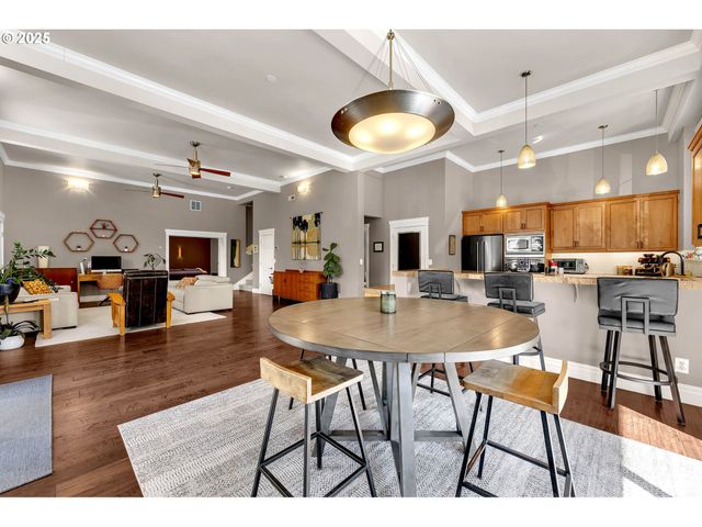 2304 Nw 209TH St, Ridgefield, WA 98642
