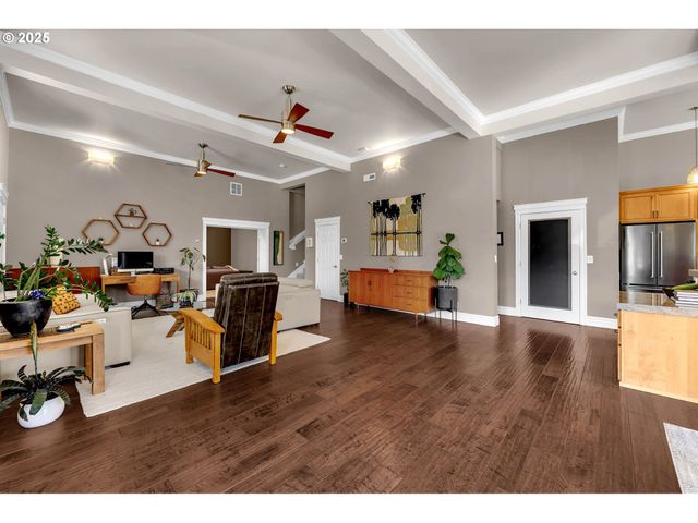 2304 Nw 209TH St, Ridgefield, WA 98642