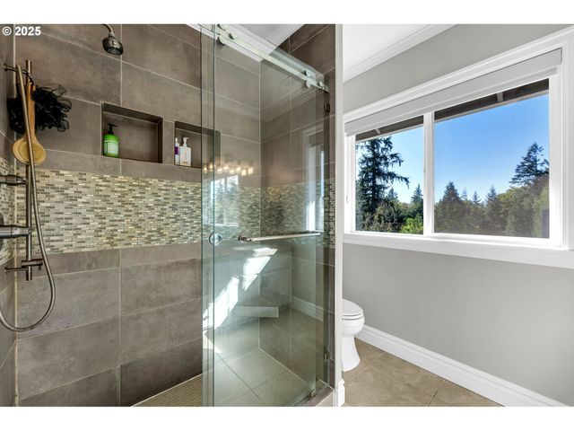 2304 Nw 209TH St, Ridgefield, WA 98642