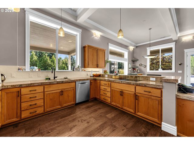 2304 Nw 209TH St, Ridgefield, WA 98642