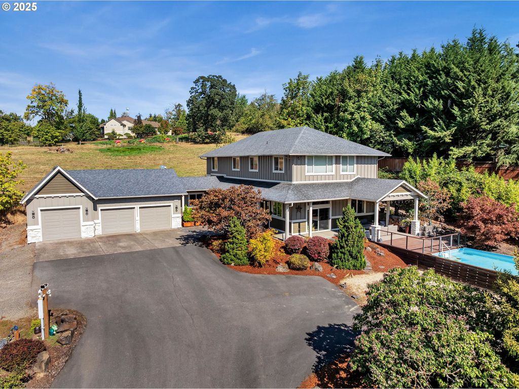 2304 Nw 209TH St, Ridgefield, WA 98642