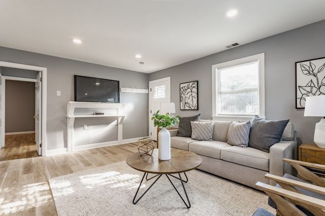 2422 N Arlington Avenue, Indianapolis, IN 46218