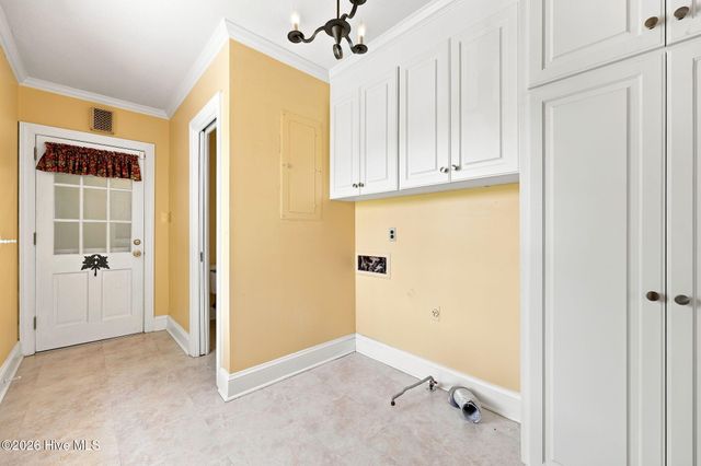 1909 York Street, Kinston, NC 28504