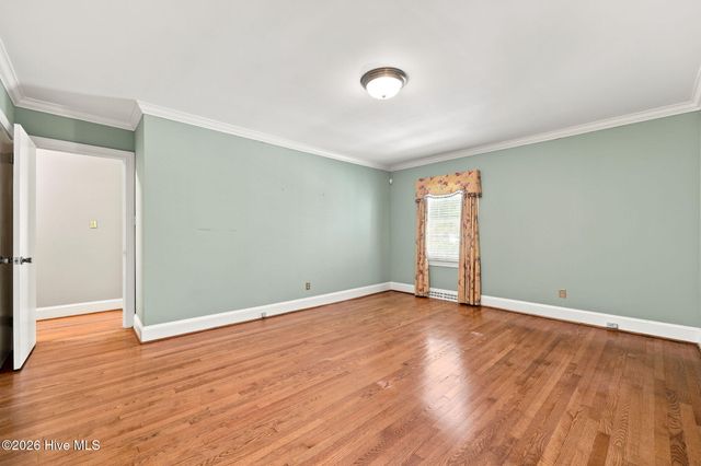 1909 York Street, Kinston, NC 28504