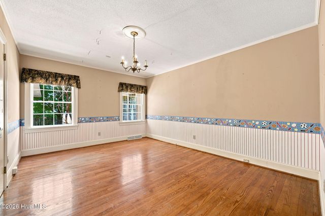 1909 York Street, Kinston, NC 28504