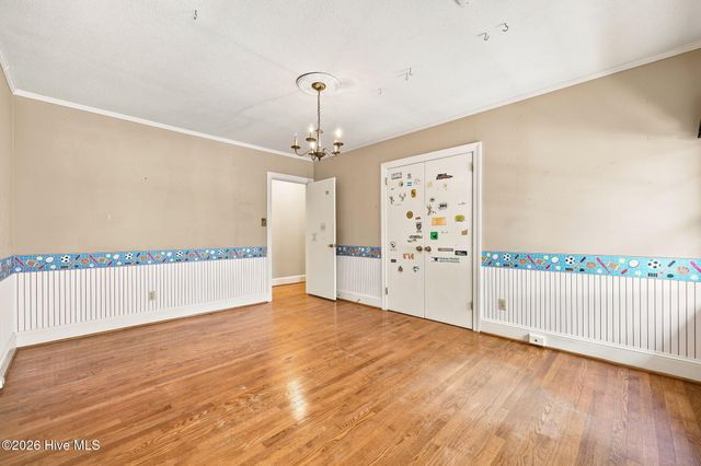 1909 York Street, Kinston, NC 28504