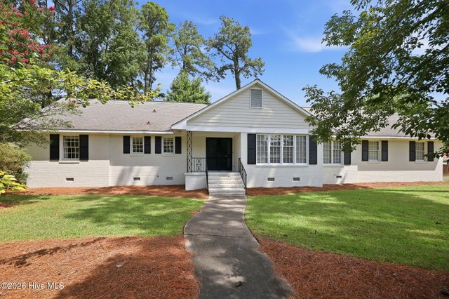 1909 York Street, Kinston, NC 28504