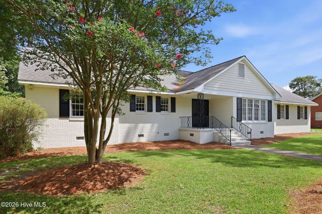 1909 York Street, Kinston, NC 28504