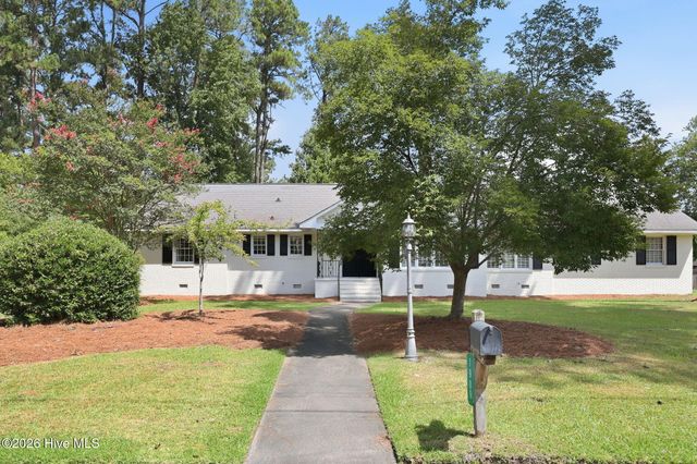 1909 York Street, Kinston, NC 28504