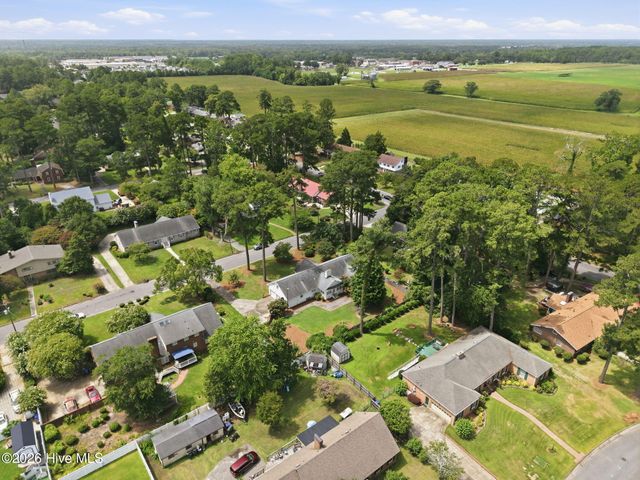 1909 York Street, Kinston, NC 28504