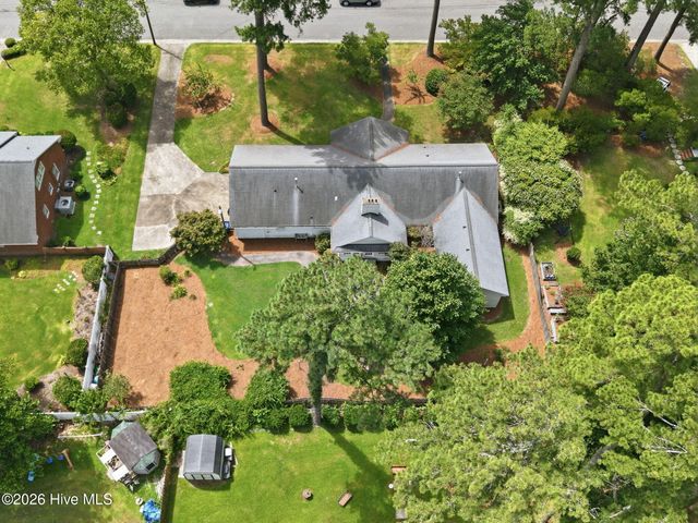 1909 York Street, Kinston, NC 28504