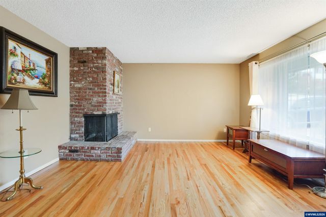 390 NW Conifer Bl, Corvallis, OR 97330